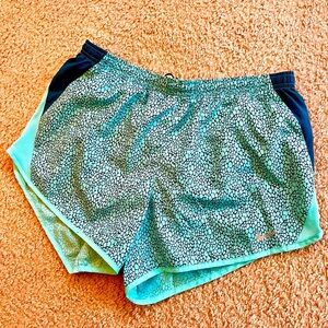 Nike dri-fit Running Shorts S